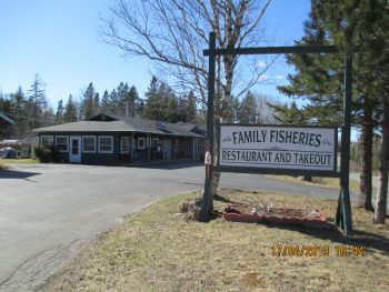 Family Fisheries Restaurant & Fish Market