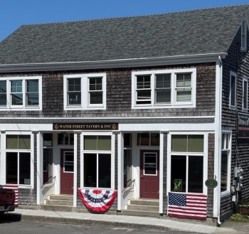 Water Street Tavern and Inn